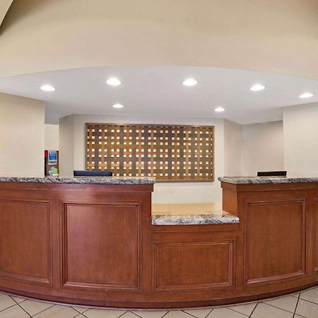 La Quinta By Wyndham New Haven Hotell Eksteriør bilde