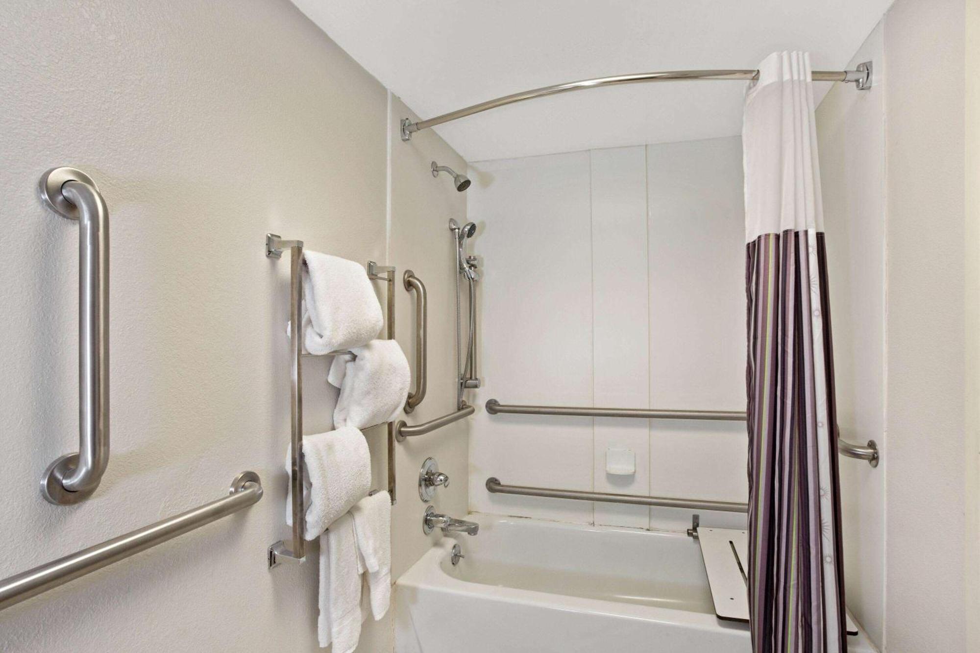 La Quinta By Wyndham New Haven Hotell Eksteriør bilde
